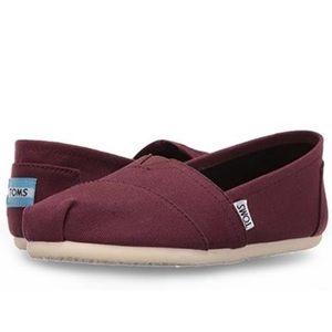 Classic Toms Canvas Shoes